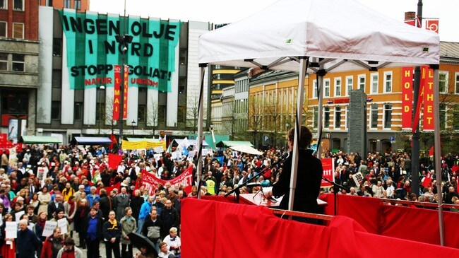 Protesterte mot Goliat (Foto: Kristine Wika Haraldsen/Natur og Ungdom)
