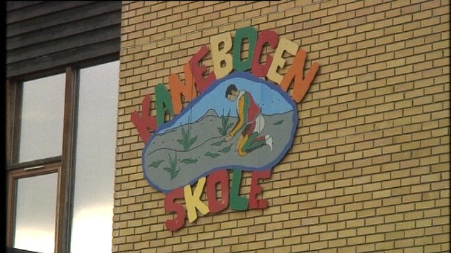 Kanebogen skole (Foto: NRK/Nils Mehren) Kanebogen skole (Foto: NRK/Nils Mehren)