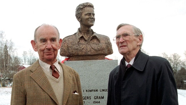 Max Manus og Gunnar Sønsteby (Foto: Holm, Morten/Scanpix) Max Manus og Gunnar Sønsteby (Foto: Holm, Morten/Scanpix)