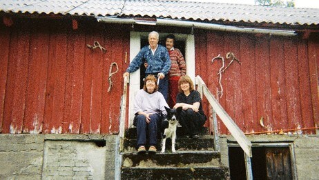 Ola og Kari Navelsaker, Herdis Holmøy, Norunn Homøy-Wang. (Foto: Gro Ravnestad/NRK) Ola og Kari Navelsaker, Herdis Holmøy, Norunn Homøy-Wang. (Foto: Gro Ravnestad/NRK)