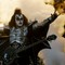 FLAGGERMUSEN: Gene Simmons nærmer seg 60, men holder stilen med sminke og ansiktsløftninger.