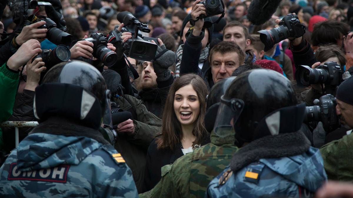 Pussy Riot til Riddu Riđđu NRK Troms og Finnmark