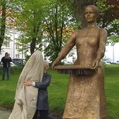 Hermetikkarbeidersken (Foto: Tom Edvindsen/NRK)
