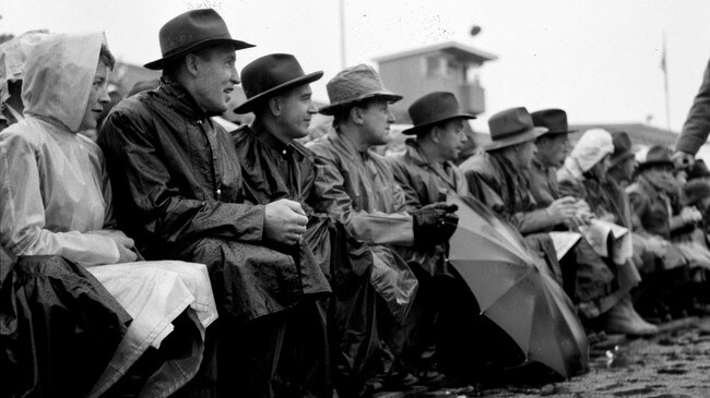 Norgesmesterskapet i fotball 1954. Skeid - Fredrikstad FK (FFK) 3-0. 34 794 tilskuere var til stede  (Foto: SNT, Scanpix)