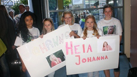 Ana Cecilie Eikås, Iselin Thorsen, Natalie Kjeilen Johnsen, Åshild Hopland, Matilde Oline Gjesdal (Foto: Eirin Aardal/NRK) Ana Cecilie Eikås, Iselin Thorsen, Natalie Kjeilen Johnsen, Åshild Hopland, Matilde Oline Gjesdal (Foto: Eirin Aardal/NRK)
