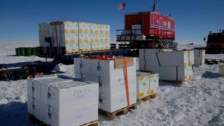 Iskjerner i Antarktis (Foto: Jan-Gunnar Winther/Norsk Polarinstitutt)