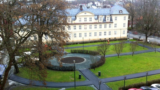 Rådhusparken i Trondheim (Foto: Morten Karlsen/NRK) Rådhusparken i Trondheim (Foto: Morten Karlsen/NRK)