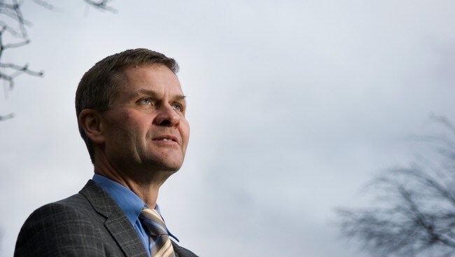 Miljø- og utviklingsminister Erik Solheim (Foto: Miljøverndepartementet/ Bjørn H Stuedal) Miljø- og utviklingsminister Erik Solheim (Foto: Miljøverndepartementet/ Bjørn H Stuedal)