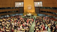 Åpning av UNPFII 2012 (Foto: Siv Eli Vuolab/NRK) Åpning av UNPFII 2012 (Foto: Siv Eli Vuolab/NRK)