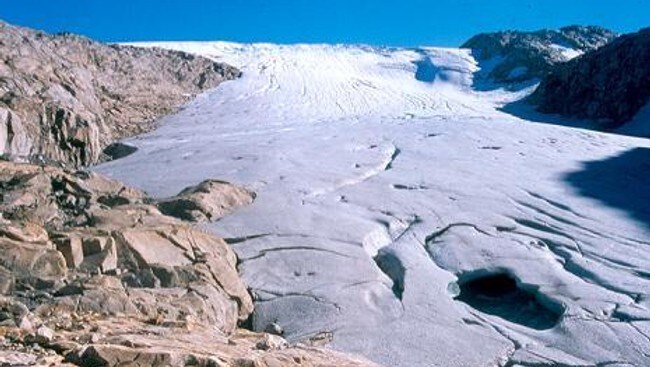 Breidablikkbreen (Foto: Nils Haakensen, NVE)