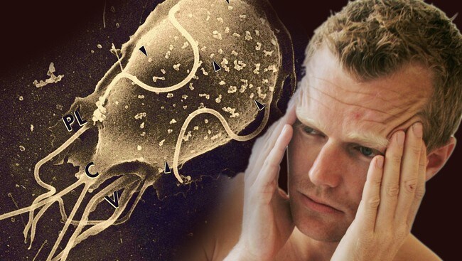 Giardia-parasitten er plagsom. (Foto: Sara Johannessen, fotomontasje NRK./AP ) Giardia-parasitten er plagsom. (Foto: Sara Johannessen, fotomontasje NRK./AP )