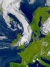 Satelittbilde Europa 25. aug. 2008 kl 16.45 (Foto: yr.no)