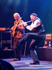 Jethro Tull i Grieghallen (Foto: Roy Hilmar Svendsen/NRK) Jethro Tull i Grieghallen (Foto: Roy Hilmar Svendsen/NRK)