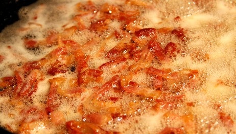 Bacon (Foto: NRK/Asbjørn Odd Berge)