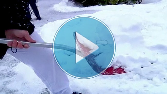 Snømåking (Foto: Magnus Brenna-Lund/NRK)