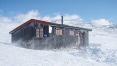 Vindfull vinterdag ved Gamle Dærta