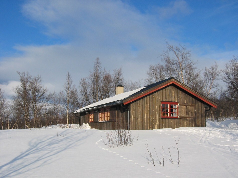 Skriurusten fotografert 27.2.2005. Et flott og snilt vinterfjell.