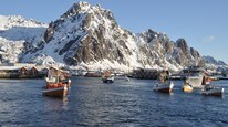 Utror i Svolvær (Foto: Magnar Jakobsen) Utror i Svolvær (Foto: Magnar Jakobsen)