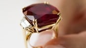 SWITZERLAND-SALE-JEWELLERY-SAFRA (Foto: FABRICE COFFRINI/Afp) SWITZERLAND-SALE-JEWELLERY-SAFRA (Foto: FABRICE COFFRINI/Afp)