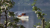 Ut på tur til Hardanger - NRK1 kl. 1945 - Båttur fra Odda til Lofthus. Sørfjorden er en sidearm til Hardangerfjorden.