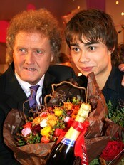 Dan Børge Akerø og Alexander Rybak (Foto: Birte Njøsen Horne/NRK)