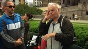 Døvblinde Harald Viks appell - Døvblinde Harald Vik holdt appell utenfor Stortinget for å endre regelverket slik at døvblinde kan ha tolk som ledsager.