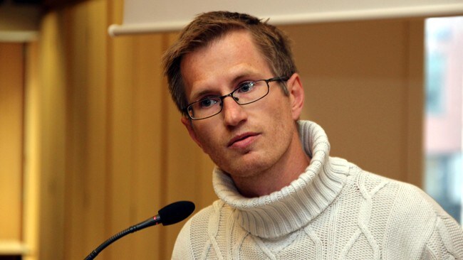Robert Cornels Nordli (Foto: NRK/Svein Sundsdal) Robert Cornels Nordli (Foto: NRK/Svein Sundsdal)