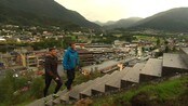 Førde Opp - På laurdag arrangerast Førde opp før første gong. 
Då skal over 700 menneske slita seg 700 høgdemeter opp bystien til toppen av Hafstadfjellet. 

