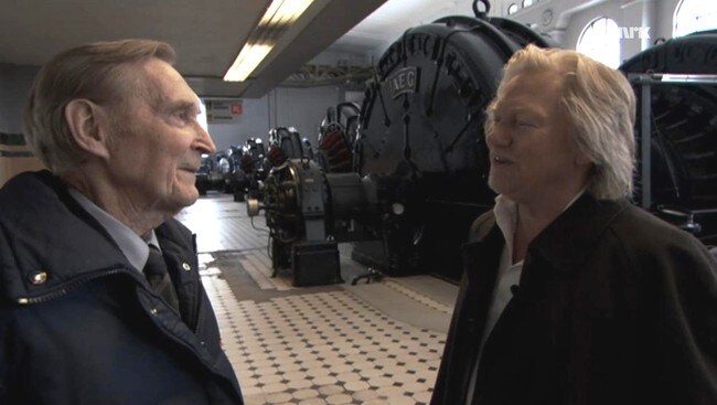 Gunnar Sønsteby og Morten Krogvold (Foto: NRK) Gunnar Sønsteby og Morten Krogvold (Foto: NRK)