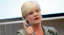 SV-leder Kristin Halvorsen (Foto: Holm, Morten/SCANPIX) SV-leder Kristin Halvorsen (Foto: Holm, Morten/SCANPIX)