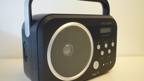 Coop lavprisradio med DAB og FM