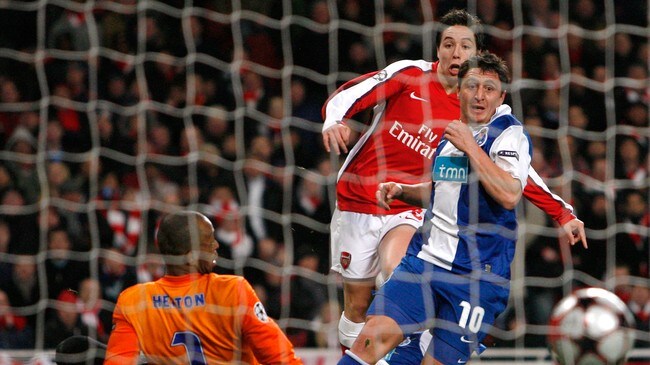 Samir Nasri scorer for Arsenal mot Porto (Foto: Kirsty Wigglesworth/Scanpix/AP) Samir Nasri scorer for Arsenal mot Porto (Foto: Kirsty Wigglesworth/Scanpix/AP)