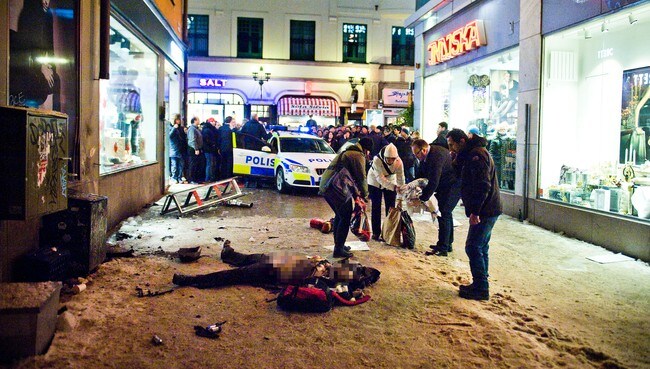 Selvmordsaksjon i Stockholm (Foto: Magnus Hjalmarson Neidemann/Scanpix) Selvmordsaksjon i Stockholm (Foto: Magnus Hjalmarson Neidemann/Scanpix)
