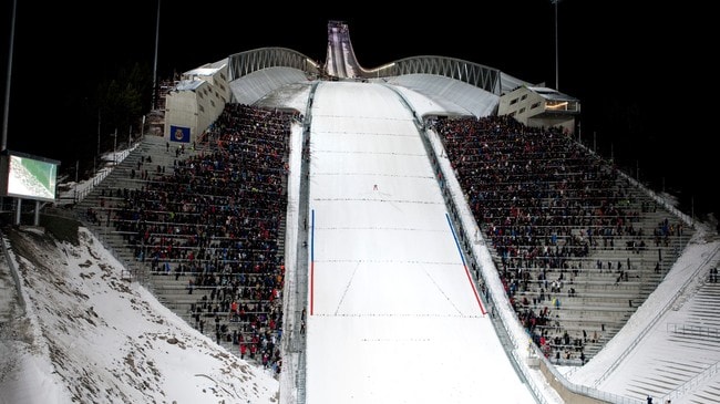 Nye Holmenkollen (Foto: Gorm Kallestad/Scanpix) Nye Holmenkollen (Foto: Gorm Kallestad/Scanpix)