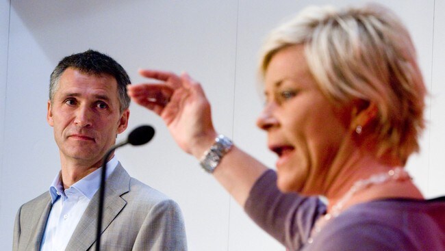 Jens Stoltenberg og Siv Jensen (Foto: Junge, Heiko/Scanpix)
