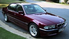 BMW 750 (Foto: Jagvar, Wikipedia)