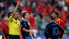 Montenegro England Euro 2012 Soccer (Foto: Darko Bandic/Ap) Montenegro England Euro 2012 Soccer (Foto: Darko Bandic/Ap)