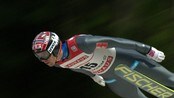 Bardal på foreløpig andre - Med et hopp på 136,5 meter ligger Anders Bardal på en solid andreplass etter første omgang.