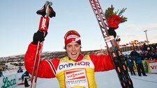 Ronny Hafsås jubler etter å ha vunnet på Beitostølen  (Foto: Cornelius Poppe /Scanpix)