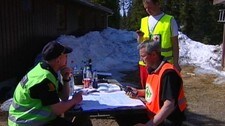 Leteaksjon Ringsakerfjellet (Foto: NRK/NRK) Leteaksjon Ringsakerfjellet (Foto: NRK/NRK)