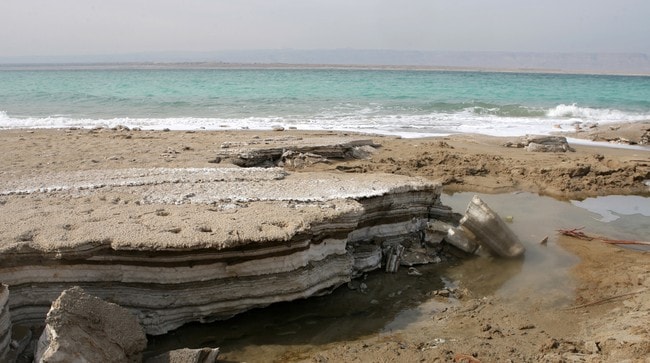 Dødehavet (Foto: NADER DAOUD/AP) Dødehavet (Foto: NADER DAOUD/AP)