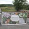 I dag er det ganske tomt på Grønmo, men blomstrane frå rettsaka ligg i eit eige område. 