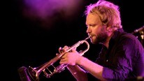 Mathias Eick (Foto: Ole-Joergen Finnes, Moldejazz) Mathias Eick (Foto: Ole-Joergen Finnes, Moldejazz)