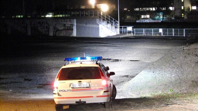 Overfall Rolvsrud stadion (Foto: Erik Engen/NRK)