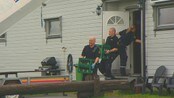 13 tatt i narkoaksjon på Fauske - Politiet beslagla narkotika, alkohol og ulovlige våpen i lokalene til motorsykkel-klubben Turnout på Fauske. 13 personer ble pågrepet under aksjonen.