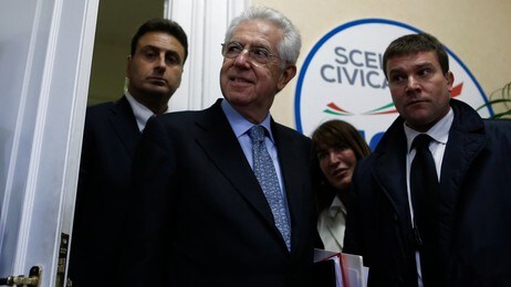 ITALY-VOTE/ Italy's outgoing Prime Minister and leader of a coalition of centre parties Monti arrives before a news conference in Rome (Foto: ALESSANDRO BIANCHI/Reuters) ITALY-VOTE/ Italy's outgoing Prime Minister and leader of a coalition of centre parties Monti arrives before a news conference in Rome (Foto: ALESSANDRO BIANCHI/Reuters)