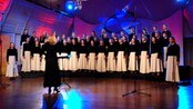 The Girls Choir of the Old Town Music House i Let the Peoples Sing