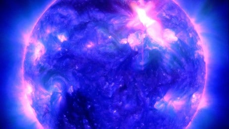 Utbrudd på sola (Foto: SDO/NASA) Utbrudd på sola (Foto: SDO/NASA)