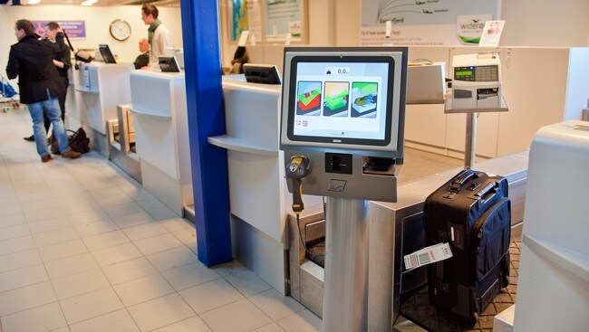 Selvbetjent innsjekking av flybagasje (Avinor) Selvbetjent innsjekking av flybagasje (Avinor)