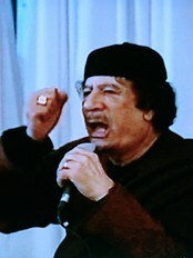 Ein engasjert Muammar al-Gaddafi (Foto: REUTERS TV/Reuters) Ein engasjert Muammar al-Gaddafi (Foto: REUTERS TV/Reuters)